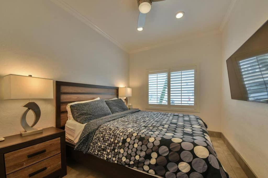 1000#1 Contemporary Home W/ Parking, Grill, & Ac! Newport Beach Esterno foto